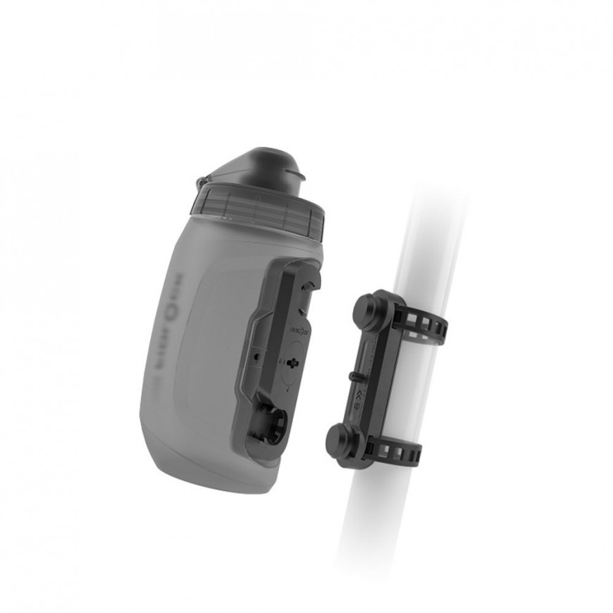 GERTUVĖ SU LAIKIKLIU IR ADAPTERIU FIDLOCK TWIST 450ML PILKA GERTUVĖ SU LAIKIKLIU IR ADAPTERIU FIDLOCK TWIST 450ML PILKA