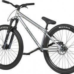 Radio Asura Pro 26" Dirt Jump Bike Radio Asura Pro 26" Dirt Jump Bike